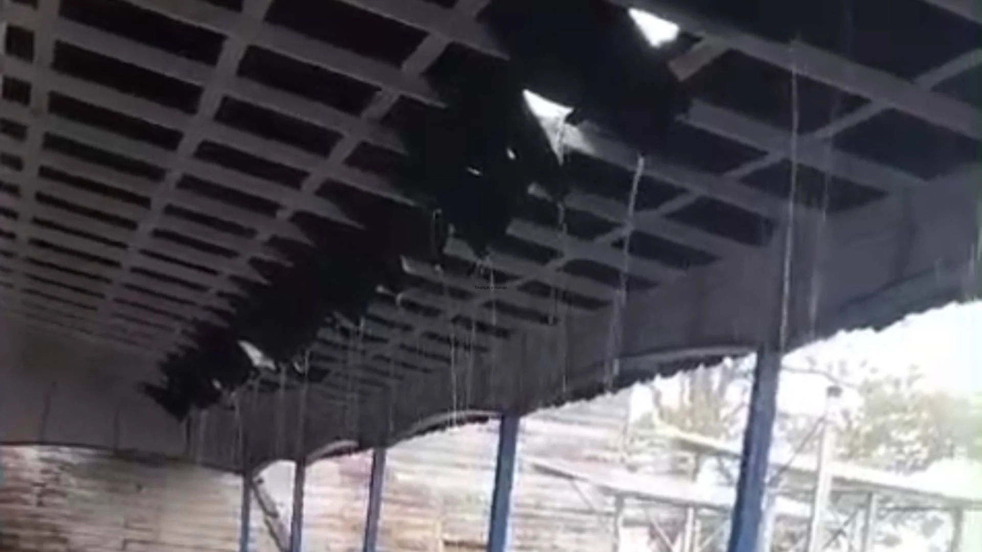 Moradores denunciam abandono de escola na zona rural de Breves